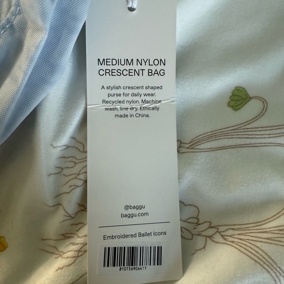 BRAND NEW NWT Baggu Medium Nylon Crescent Bag in Embroidered Ballet Icons - Picture 3 of 6